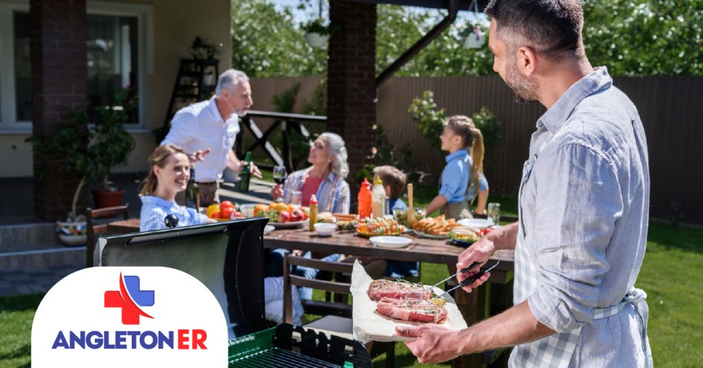 Grilling Safety Tips to Avoid an Emergency 26 Grilling Safety Tips to Avoid an Emergency